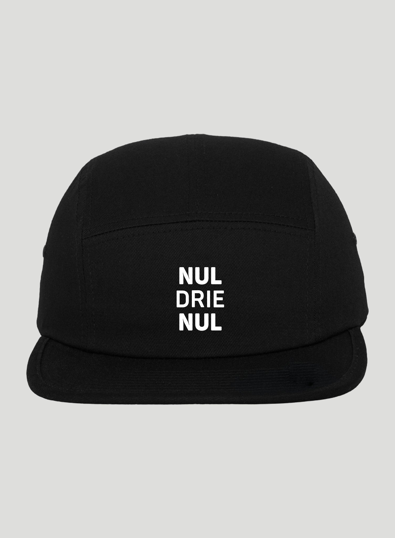 5-PANEL 'NUL DRIE NUL': ZWART